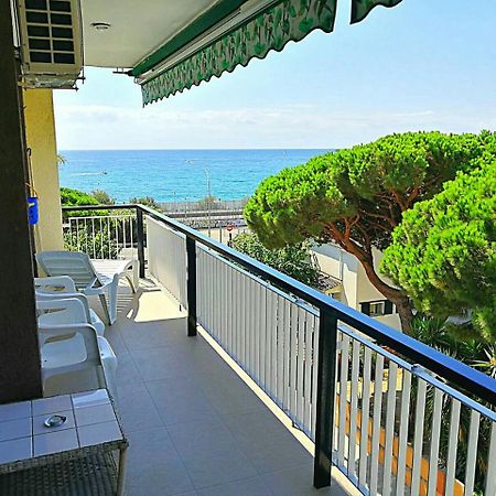 Apartment Llavaneres II Sant Andreu de Llavaneres Eksteriør billede