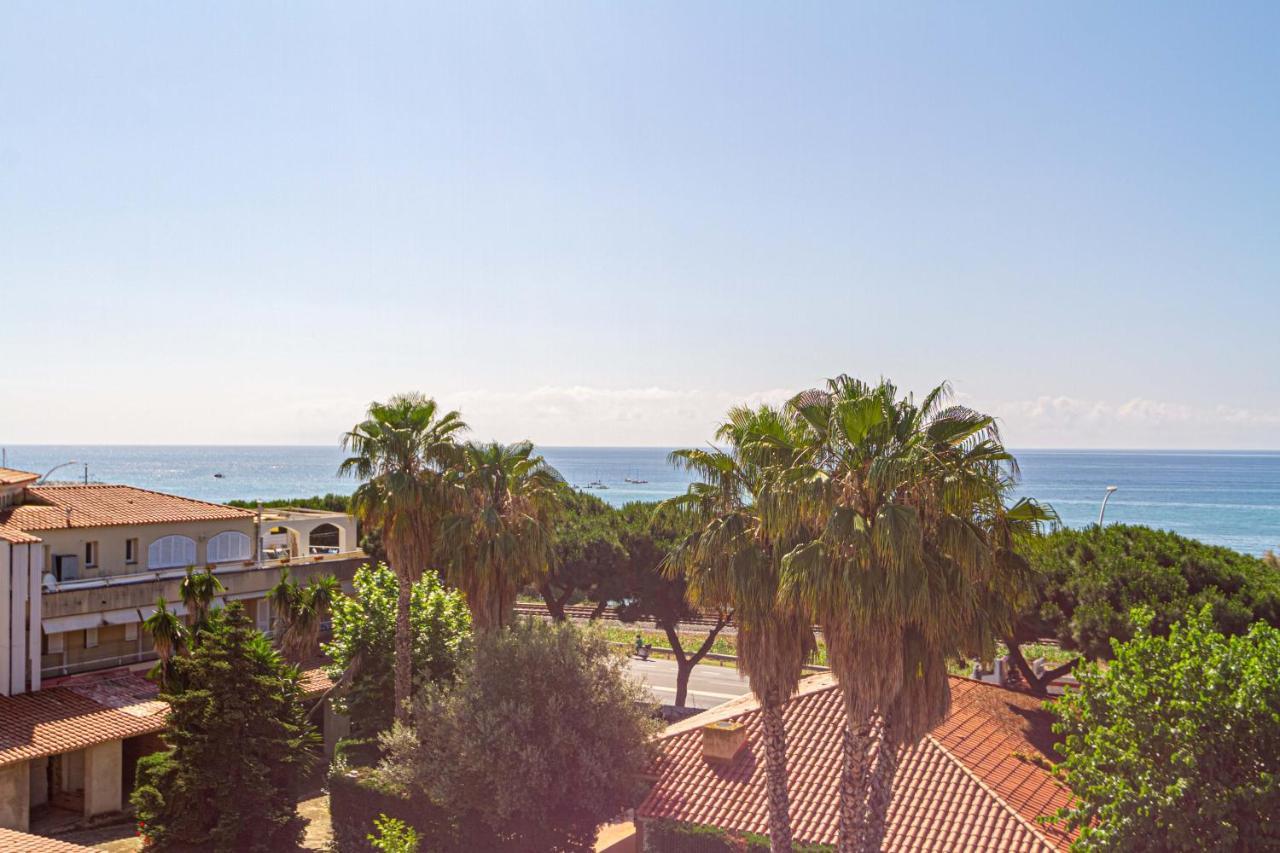 Apartment Llavaneres II Sant Andreu de Llavaneres Eksteriør billede